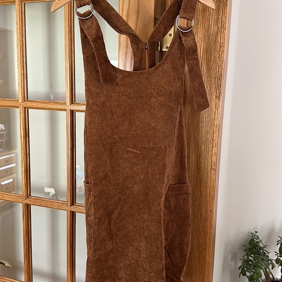 Corduroy overall dress - Picture 6 of 7